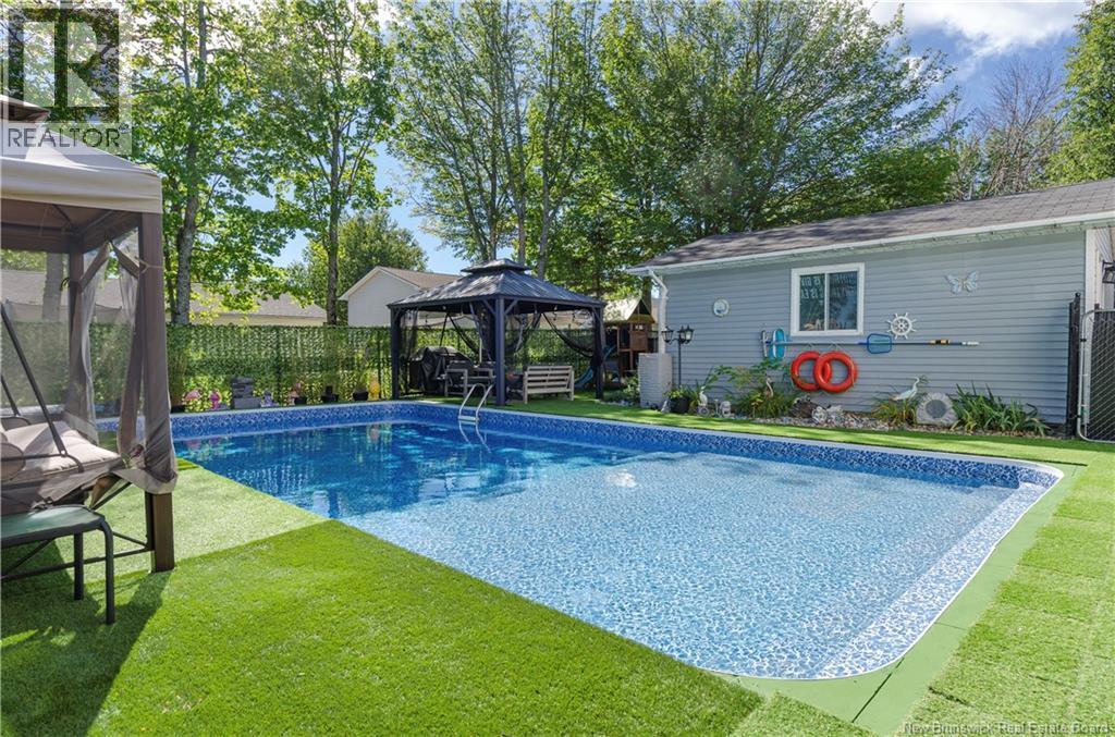 219 Evergreen Drive, Moncton, New Brunswick  E1G 2C1 - Photo 2 - NB139153