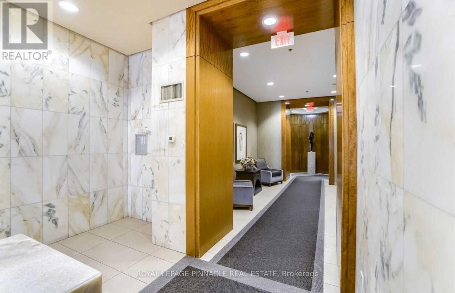 317 - 736 Spadina Avenue, Toronto, Ontario  M5S 2J6 - Photo 6 - C12895682
