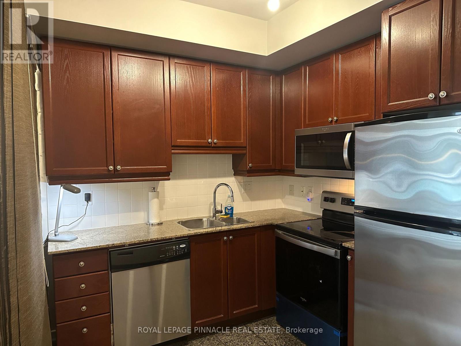 317 - 736 Spadina Avenue, Toronto, Ontario  M5S 2J6 - Photo 15 - C13045626