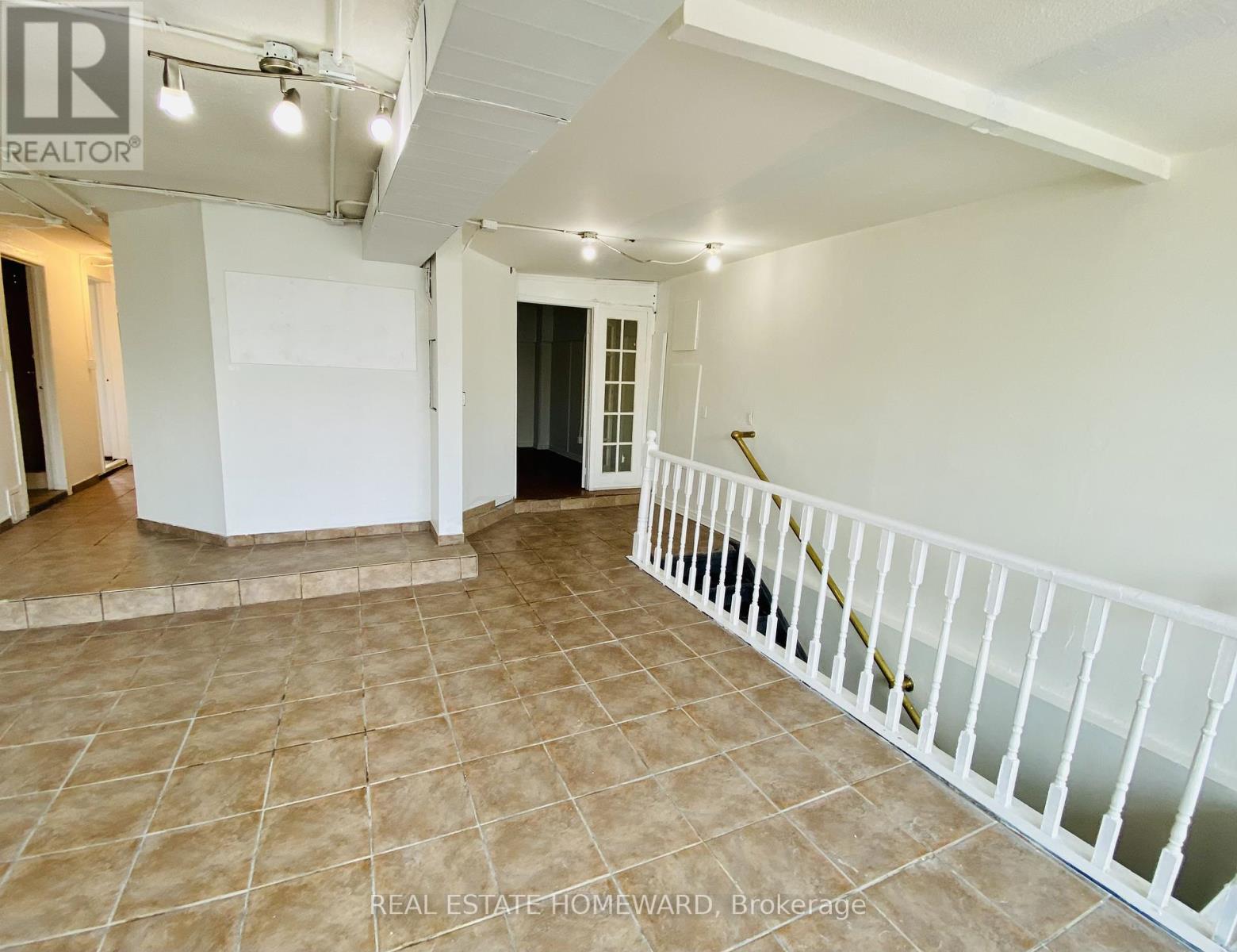 493a Danforth Avenue, Toronto, Ontario M4K 1P5 - Photo 8 - E12809146