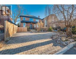 47 DON VALLEY DRIVE, Toronto, Ontario