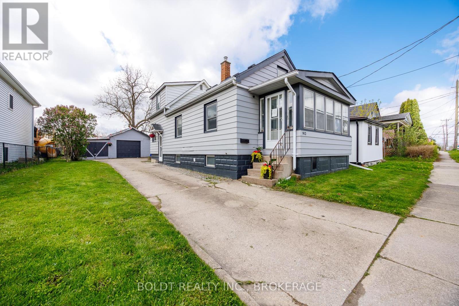 142 CLARA STREET, Thorold (Allanburg/Thorold South)