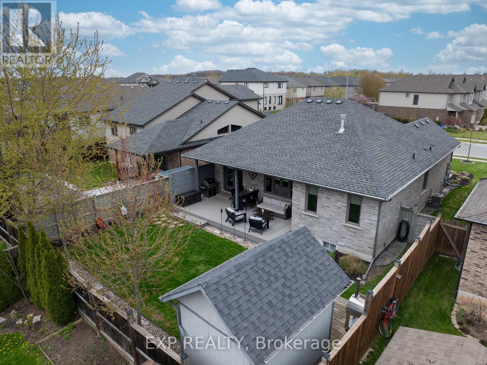 8736 Angie Drive, Niagara Falls, Ontario  L2H 0H9 - Photo 4 - X13110288