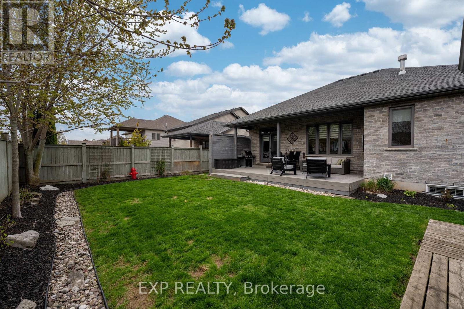8736 Angie Drive, Niagara Falls, Ontario  L2H 0H9 - Photo 44 - X13110288