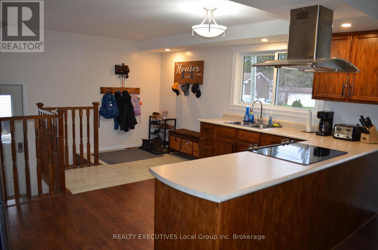 412 Sweezy Street W, Powassan, Ontario  P0H 2L0 - Photo 16 - X13110562