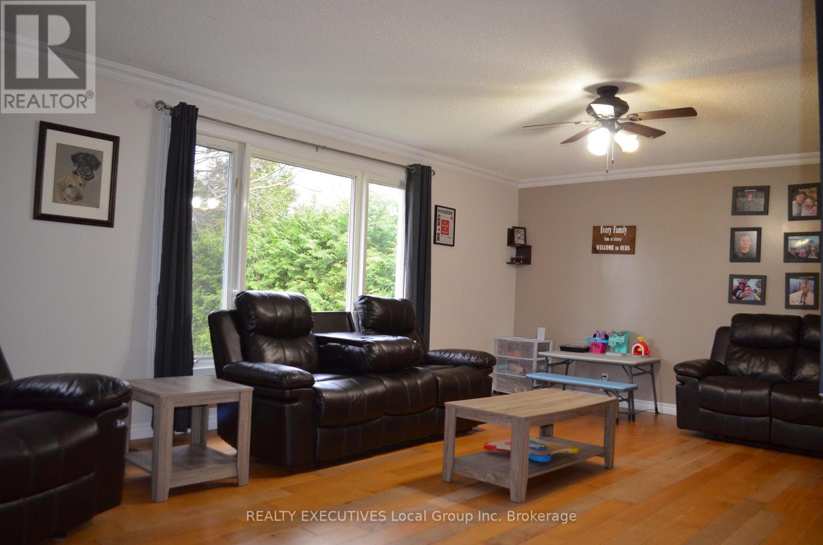 412 Sweezy Street W, Powassan, Ontario  P0H 2L0 - Photo 35 - X13110562