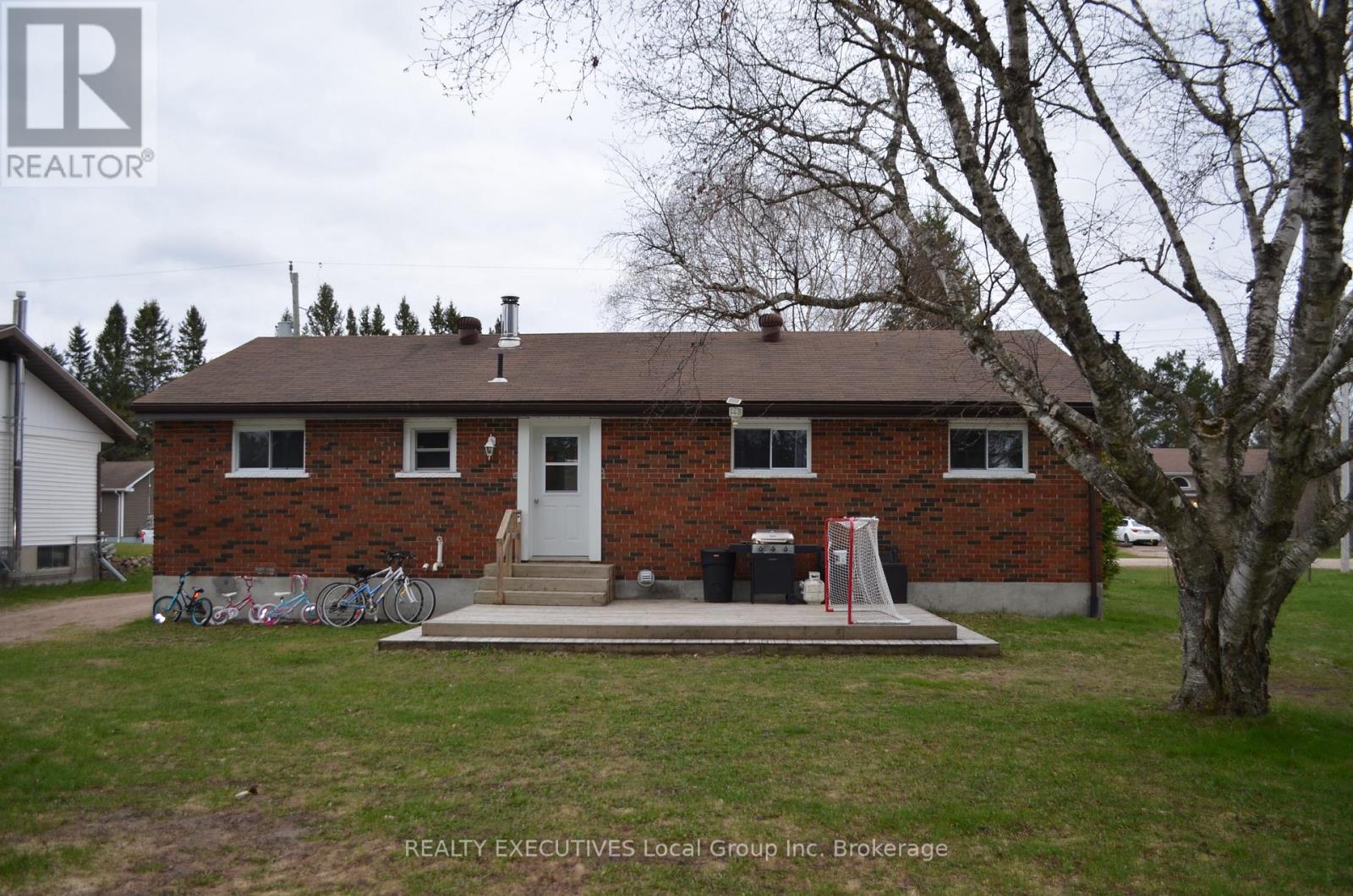 412 Sweezy Street W, Powassan, Ontario  P0H 2L0 - Photo 45 - X13110562
