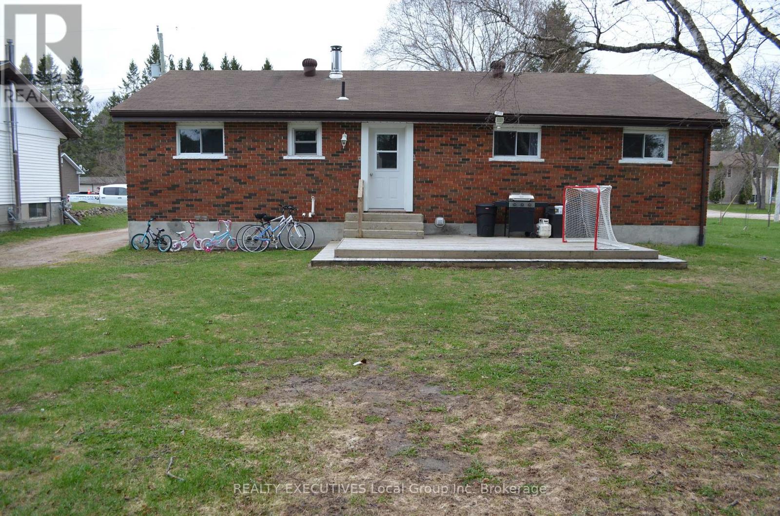 412 Sweezy Street W, Powassan, Ontario  P0H 2L0 - Photo 8 - X13110562