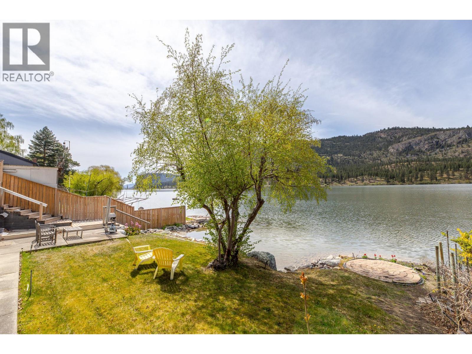 3120 Vaseux Lake Crescent, Okanagan Falls, British Columbia  V0H 1R2 - Photo 11 - 10383243