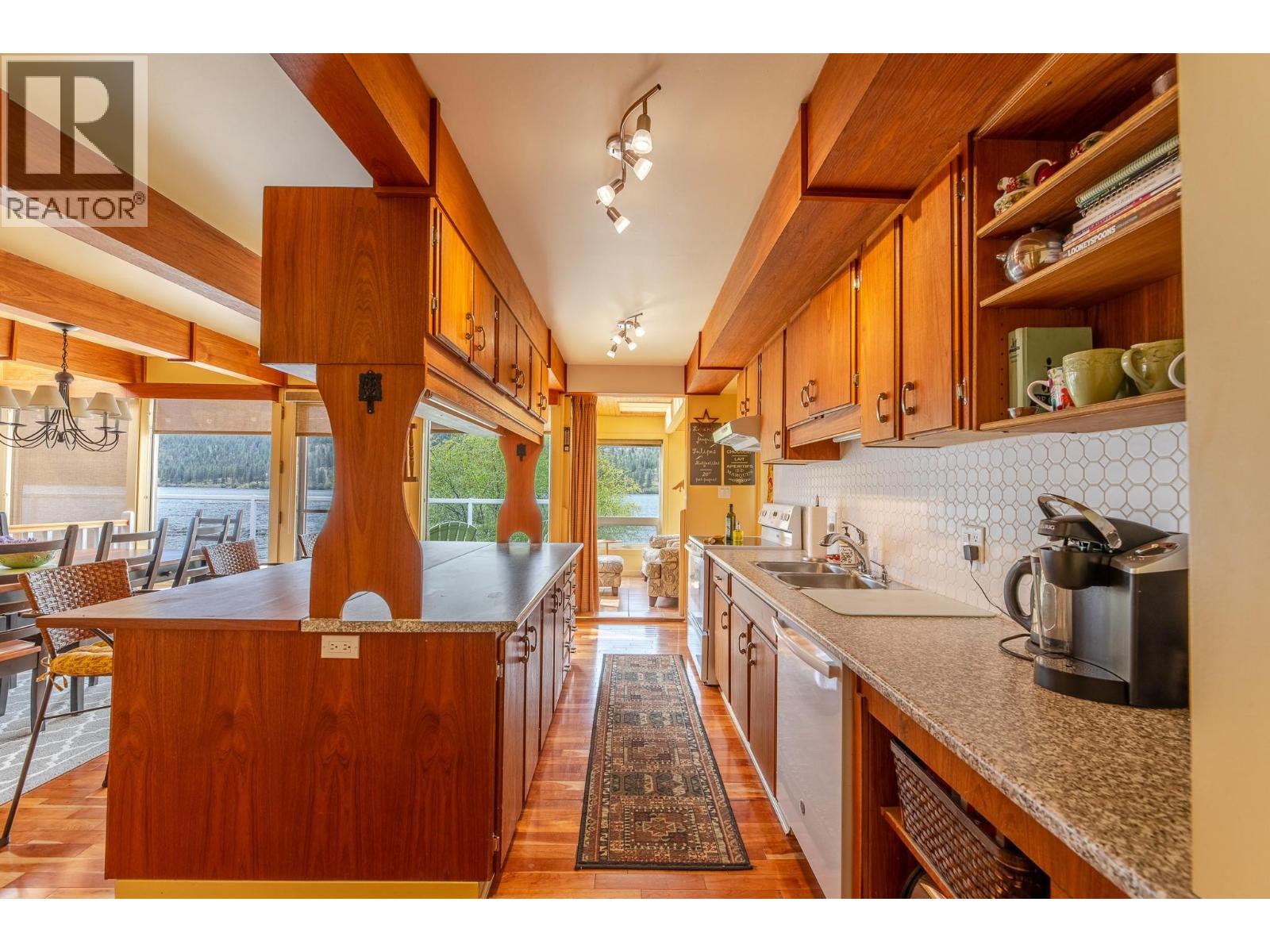 3120 Vaseux Lake Crescent, Okanagan Falls, British Columbia  V0H 1R2 - Photo 21 - 10383243