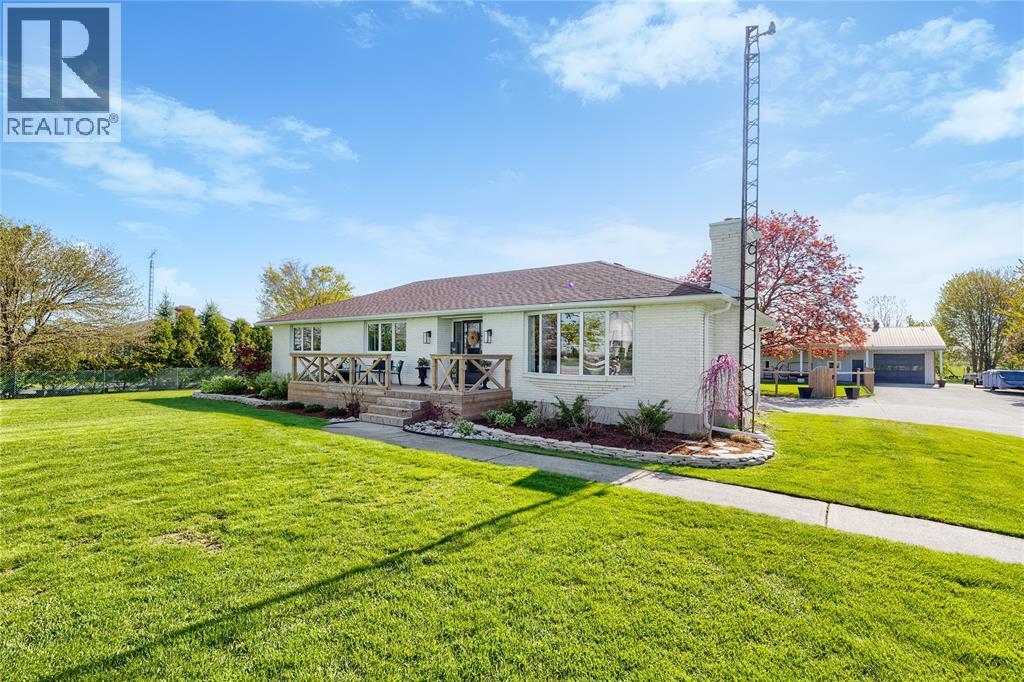 5328 Mandaumin Road, Plympton-Wyoming, Ontario  N7T 7H3 - Photo 2 - 26010677