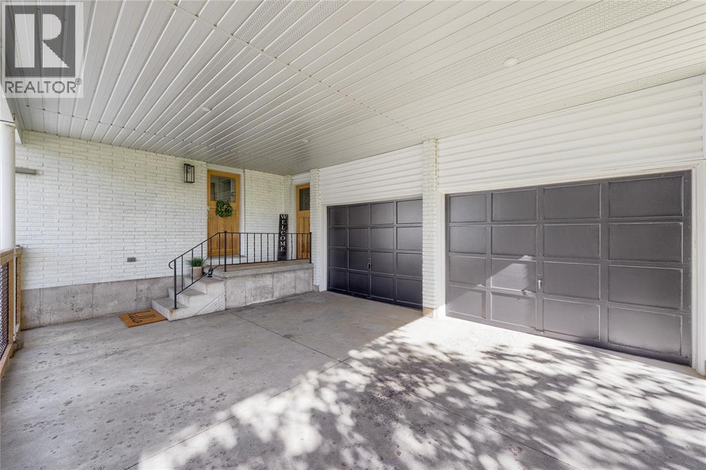 5328 Mandaumin Road, Plympton-Wyoming, Ontario  N7T 7H3 - Photo 7 - 26010677