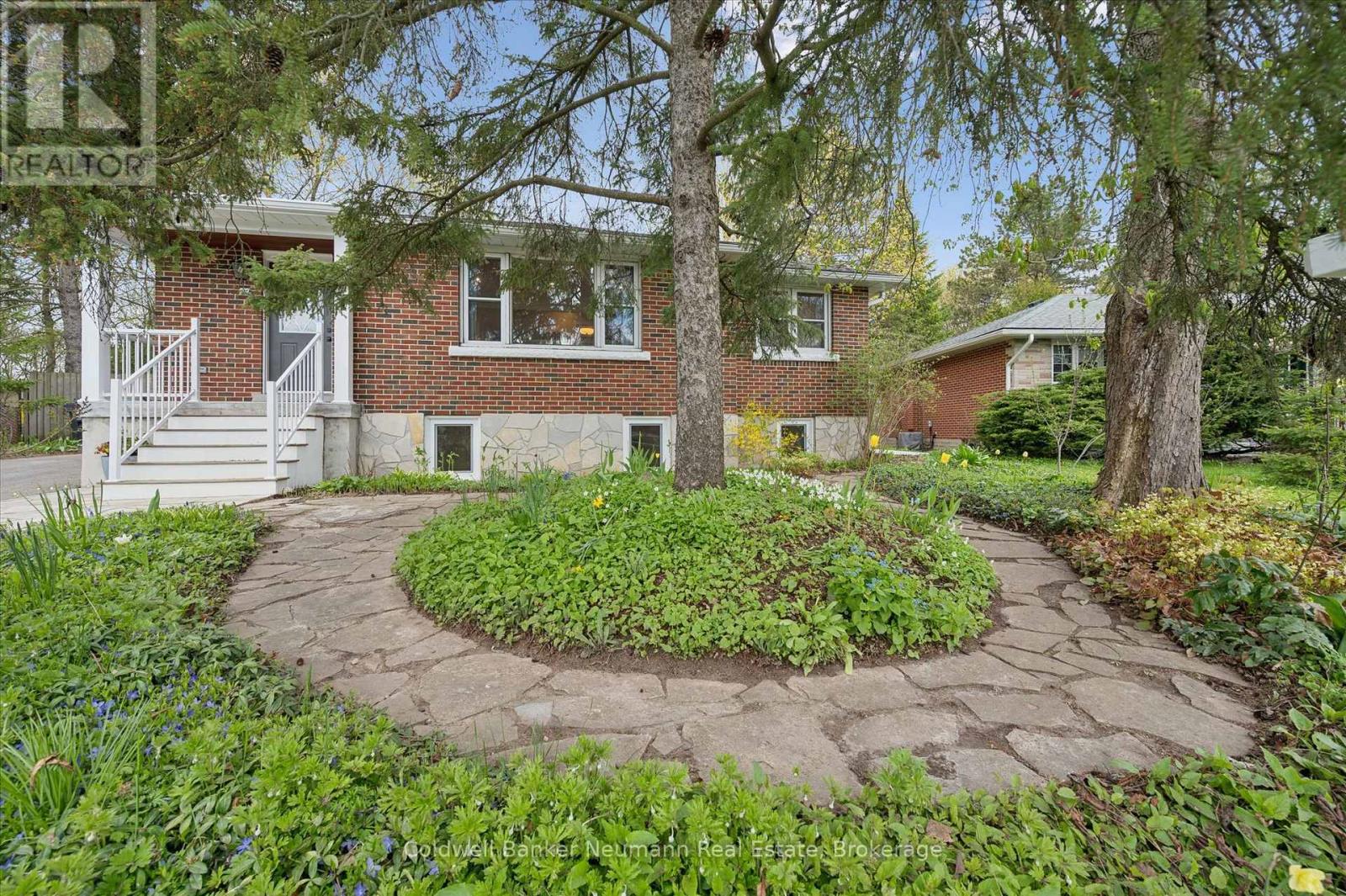 22 Hamel Avenue, Guelph, Ontario  N1H 5M1 - Photo 2 - X13110494