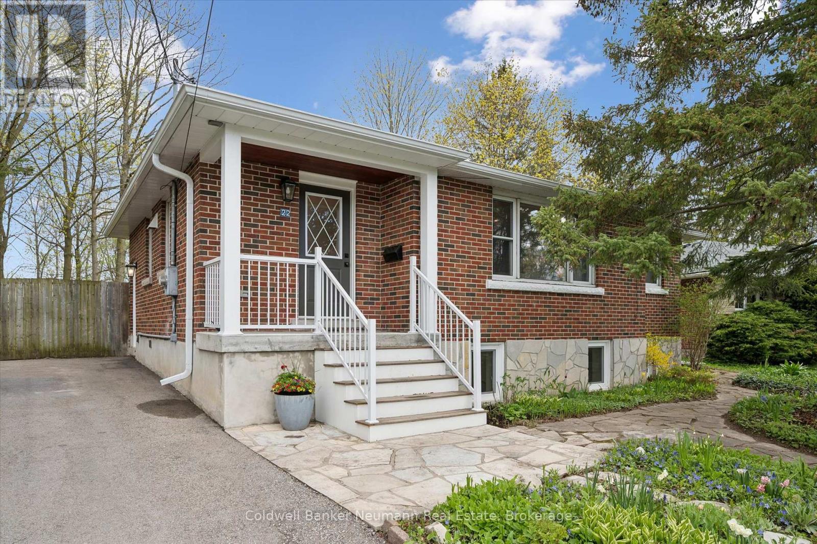22 Hamel Avenue, Guelph, Ontario  N1H 5M1 - Photo 3 - X13110494