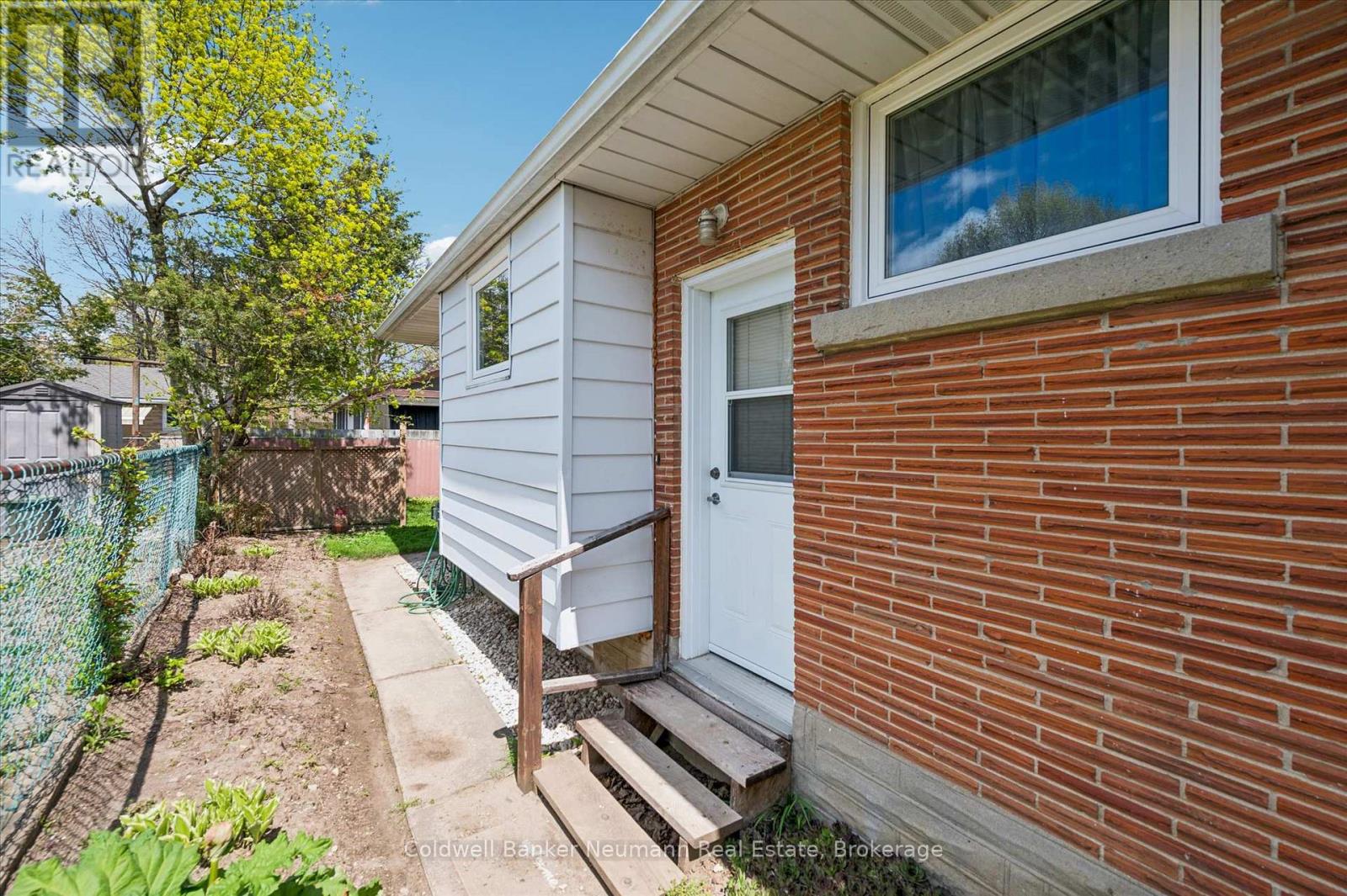 92 Victoria Road N, Guelph, Ontario  N1E 5H2 - Photo 37 - X13110516