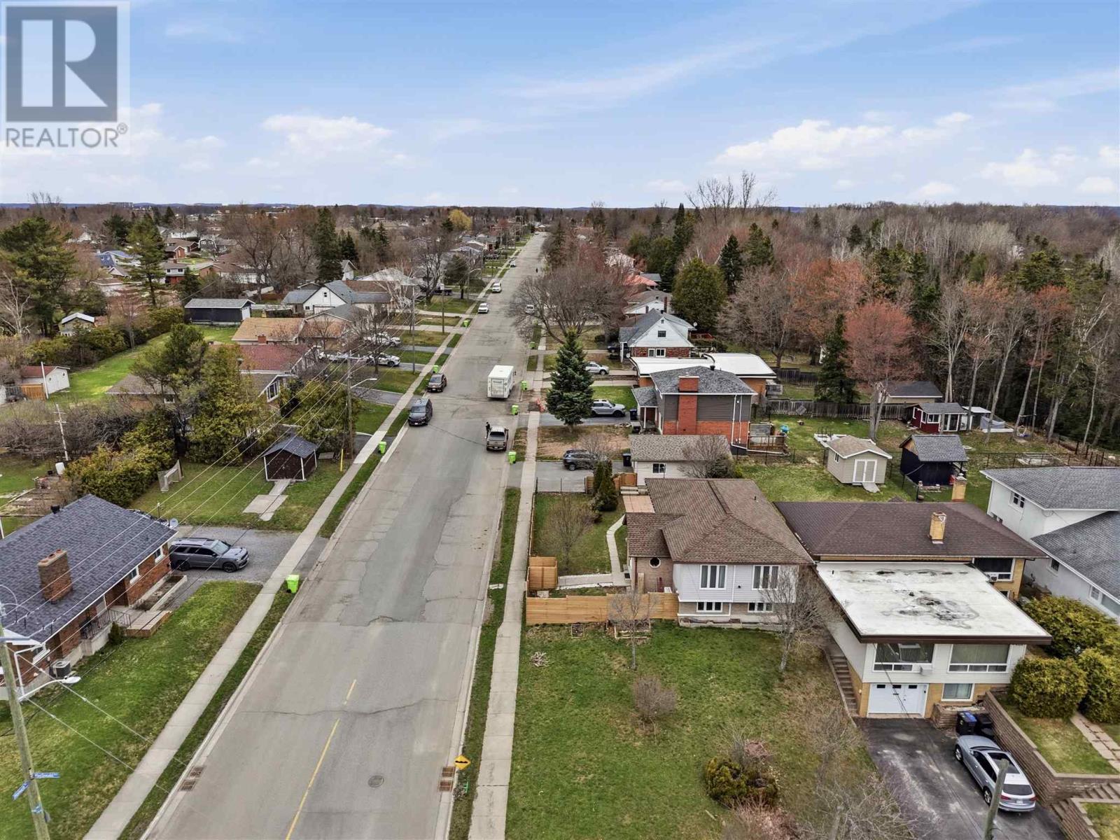 6 Moluch St, Sault Ste. Marie, Ontario  P6B 3G8 - Photo 43 - SM260948