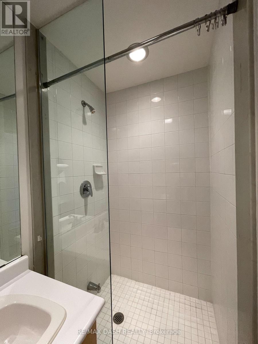 416 - 700 King Street W, Toronto, Ontario  M5V 2Y6 - Photo 12 - C13110438