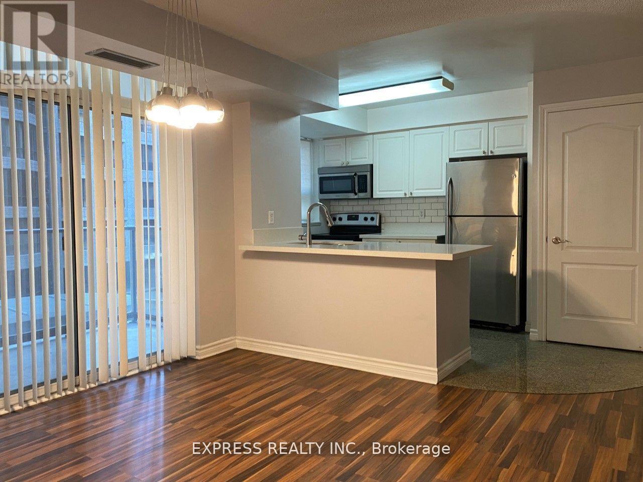 407 - 30 Hayden Street, Toronto, Ontario  M4Y 3B8 - Photo 4 - C13110490