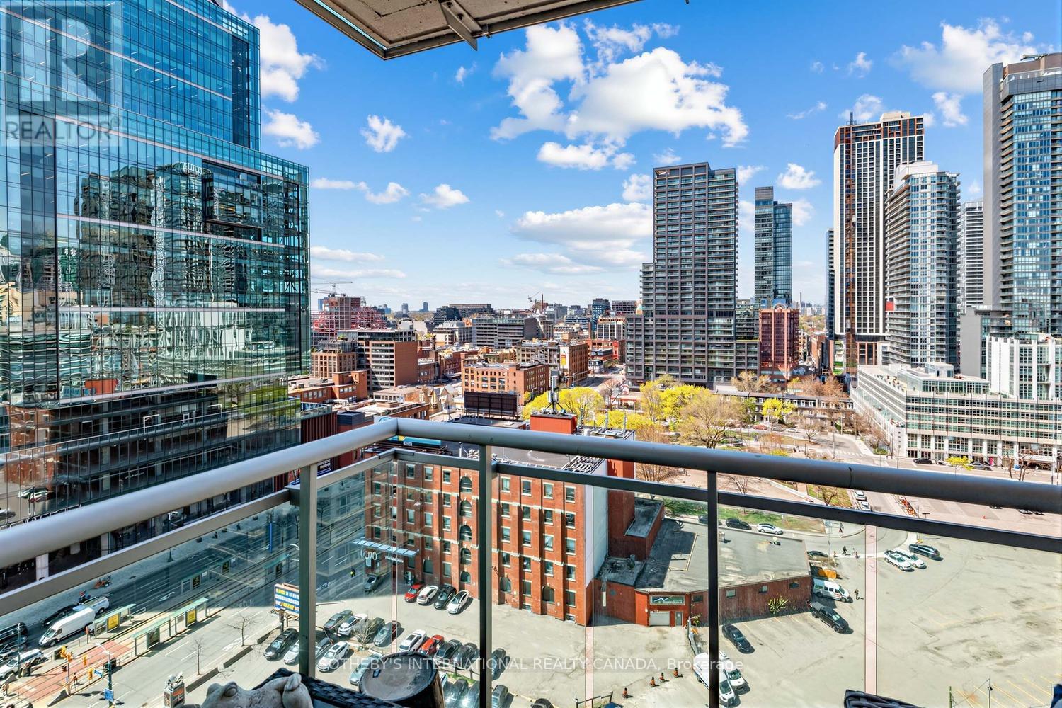 2102 - 381 Front Street W, Toronto, Ontario  M5V 3R8 - Photo 18 - C13110512