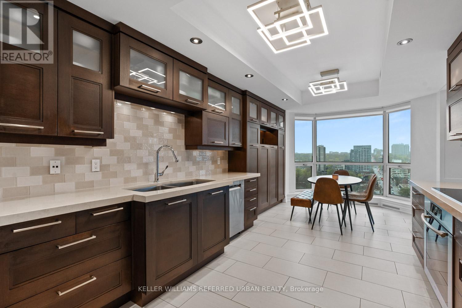 1802 - 38 Avenue Road, Toronto, Ontario  M5R 2G2 - Photo 10 - C13110540