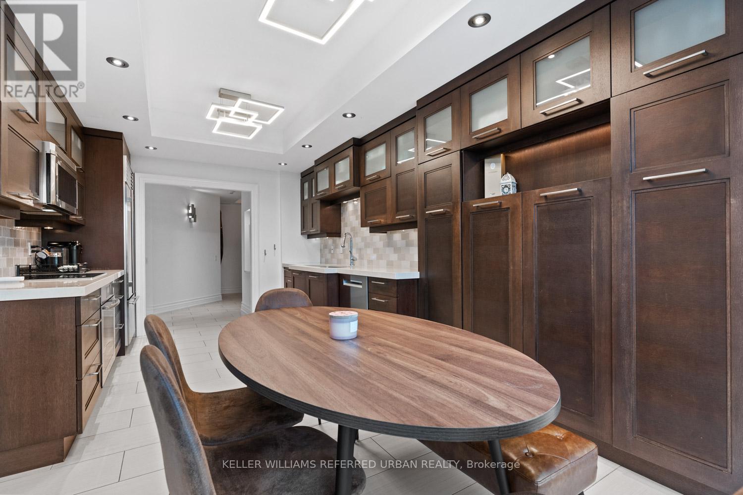 1802 - 38 Avenue Road, Toronto, Ontario  M5R 2G2 - Photo 14 - C13110540