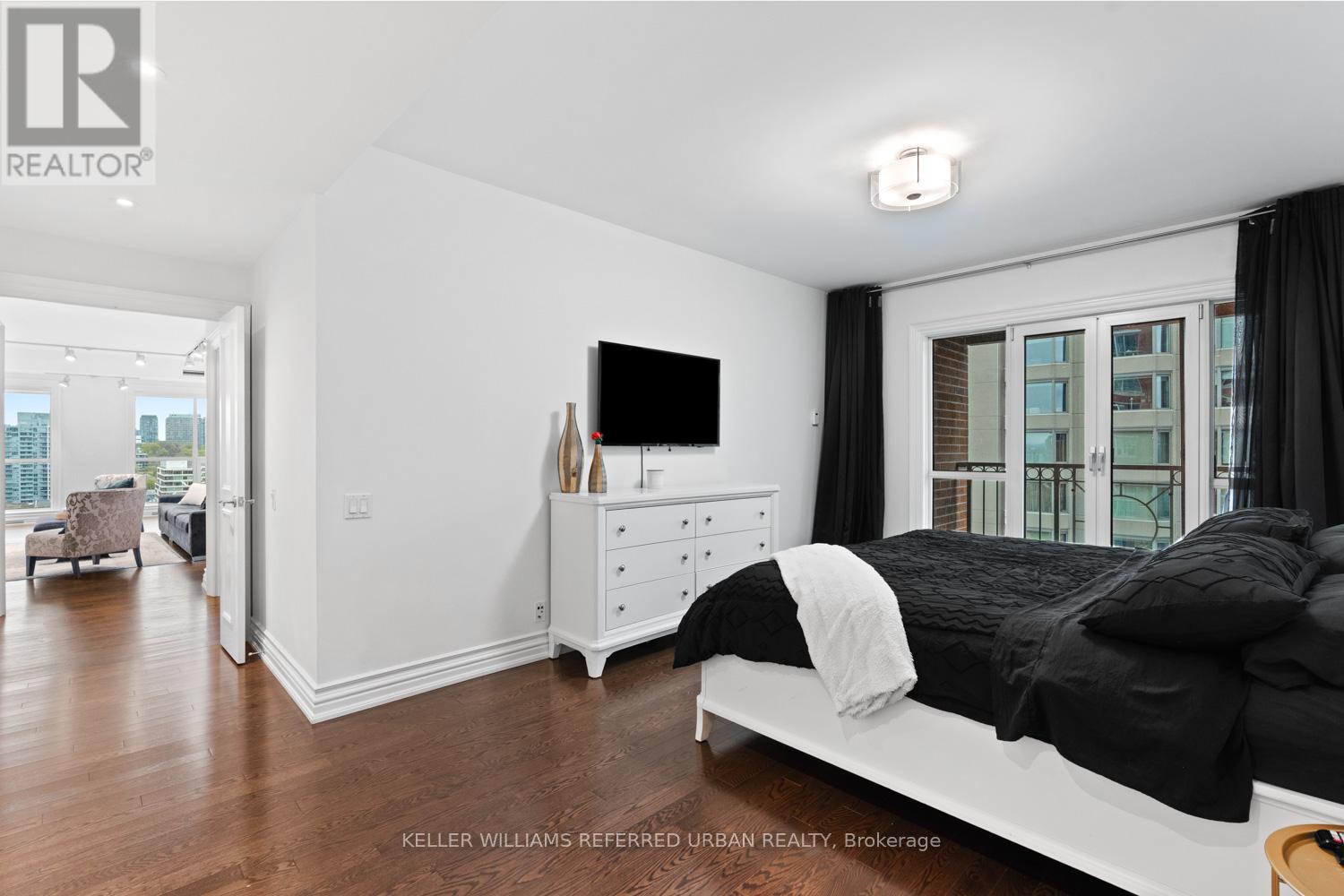 1802 - 38 Avenue Road, Toronto, Ontario  M5R 2G2 - Photo 18 - C13110540
