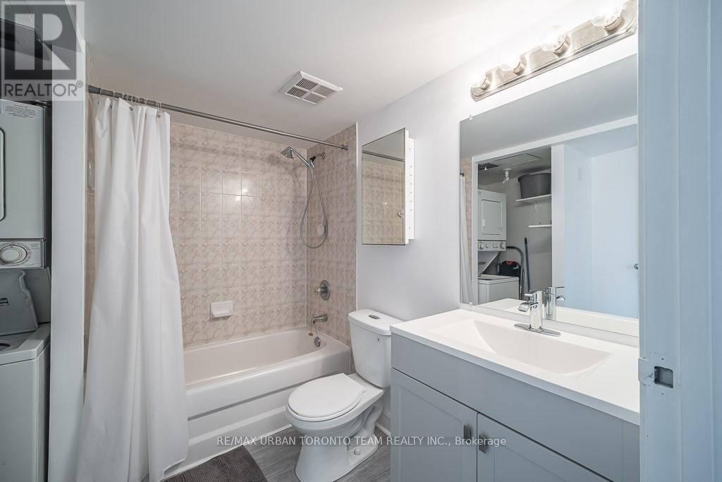 1601 - 650 Queens Quay Boulevard, Toronto, Ontario  M5V 3N2 - Photo 11 - C13110566