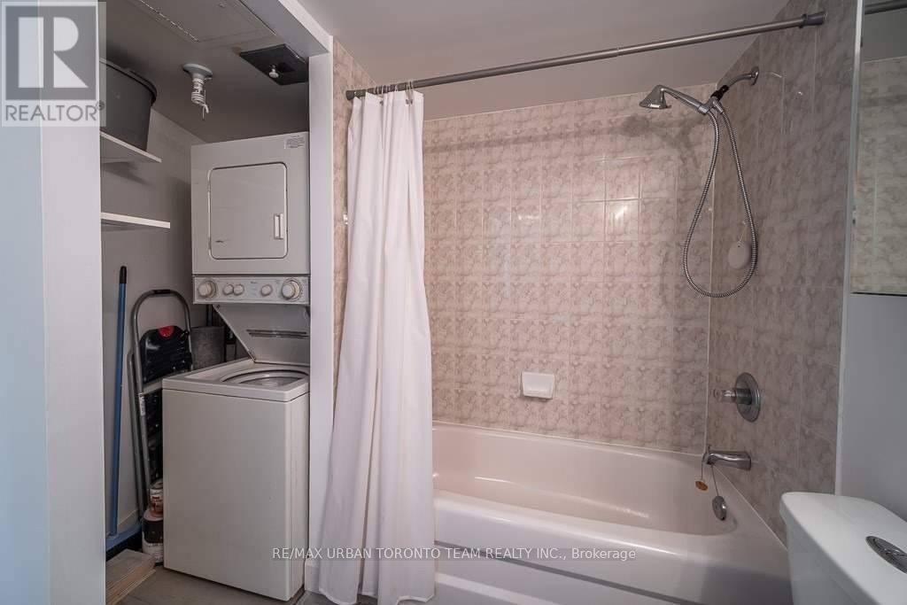 1601 - 650 Queens Quay Boulevard, Toronto, Ontario  M5V 3N2 - Photo 12 - C13110566