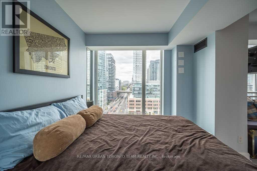 1601 - 650 Queens Quay Boulevard, Toronto, Ontario  M5V 3N2 - Photo 15 - C13110566