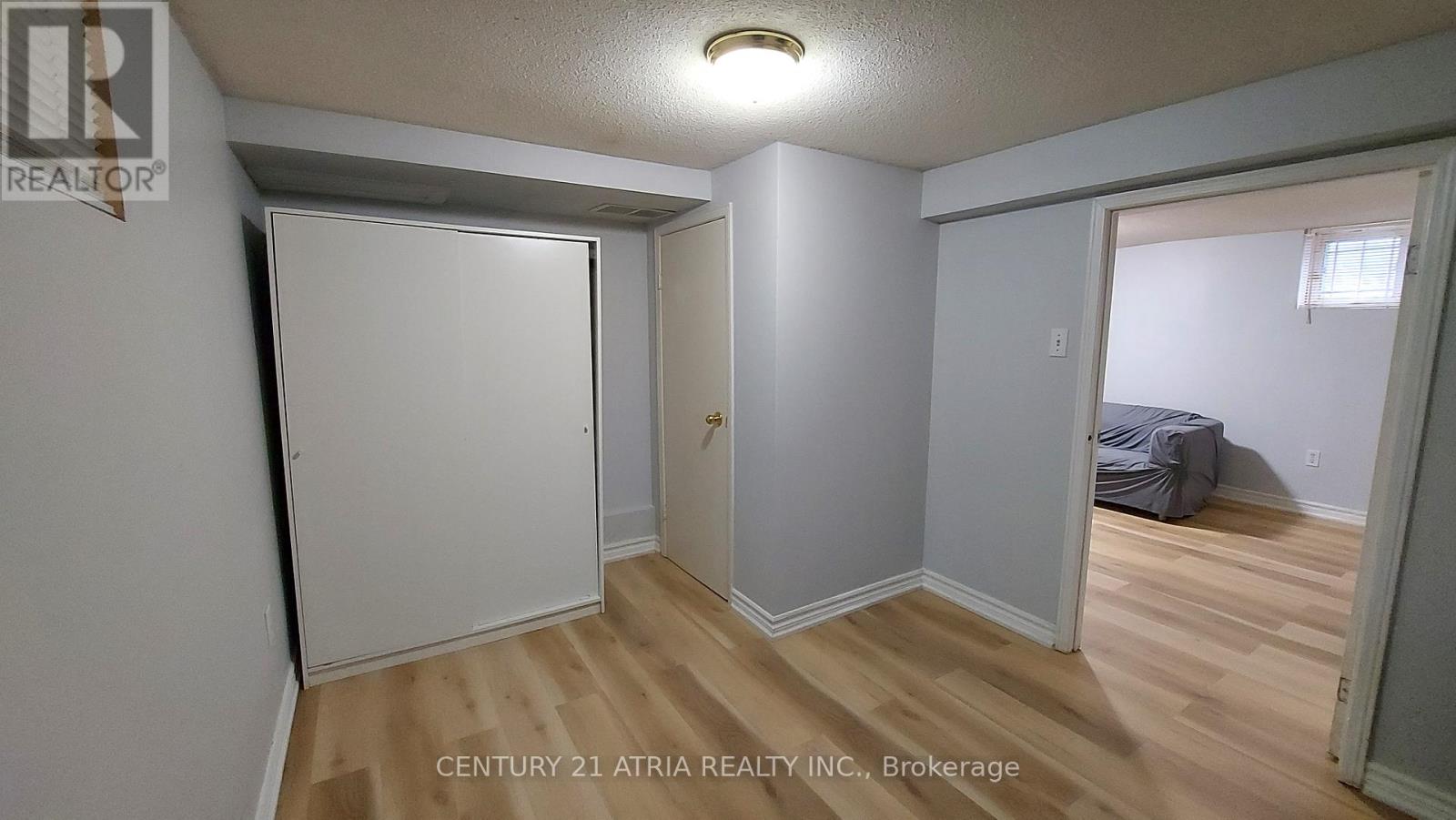 95 Ionview Road, Toronto, Ontario  M1K 2Z8 - Photo 4 - E13110422
