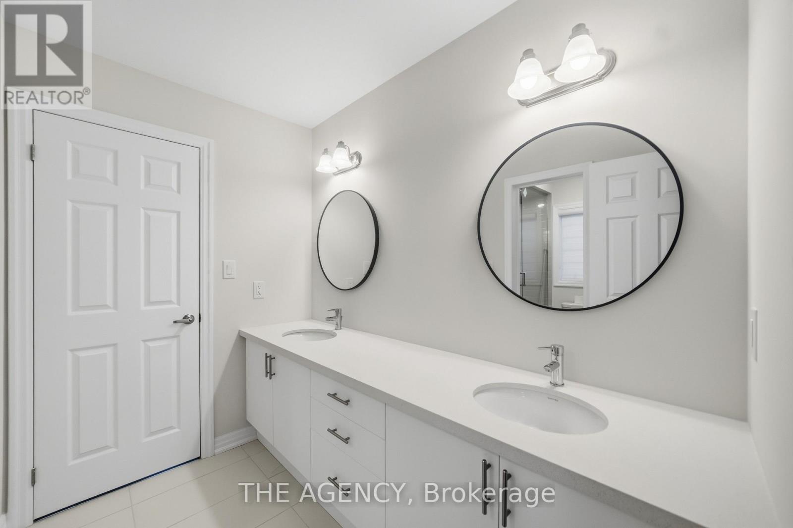 134 Flood Avenue, Clarington, Ontario  L1B 0W6 - Photo 17 - E13110492
