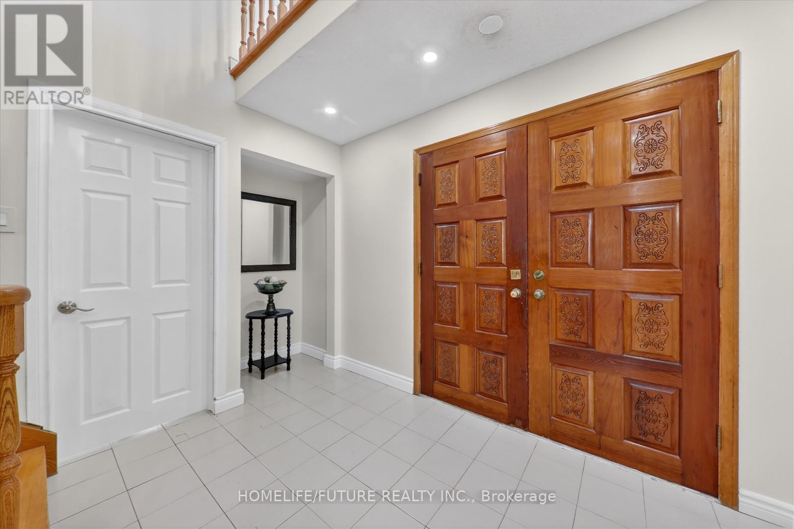2 Lovel Avenue, Toronto, Ontario  M1B 2M5 - Photo 8 - E13110594