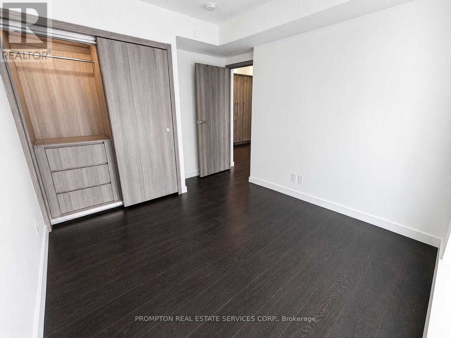 906 - 38 Widmer Street, Toronto, Ontario  M5V 2E9 - Photo 6 - C12991406