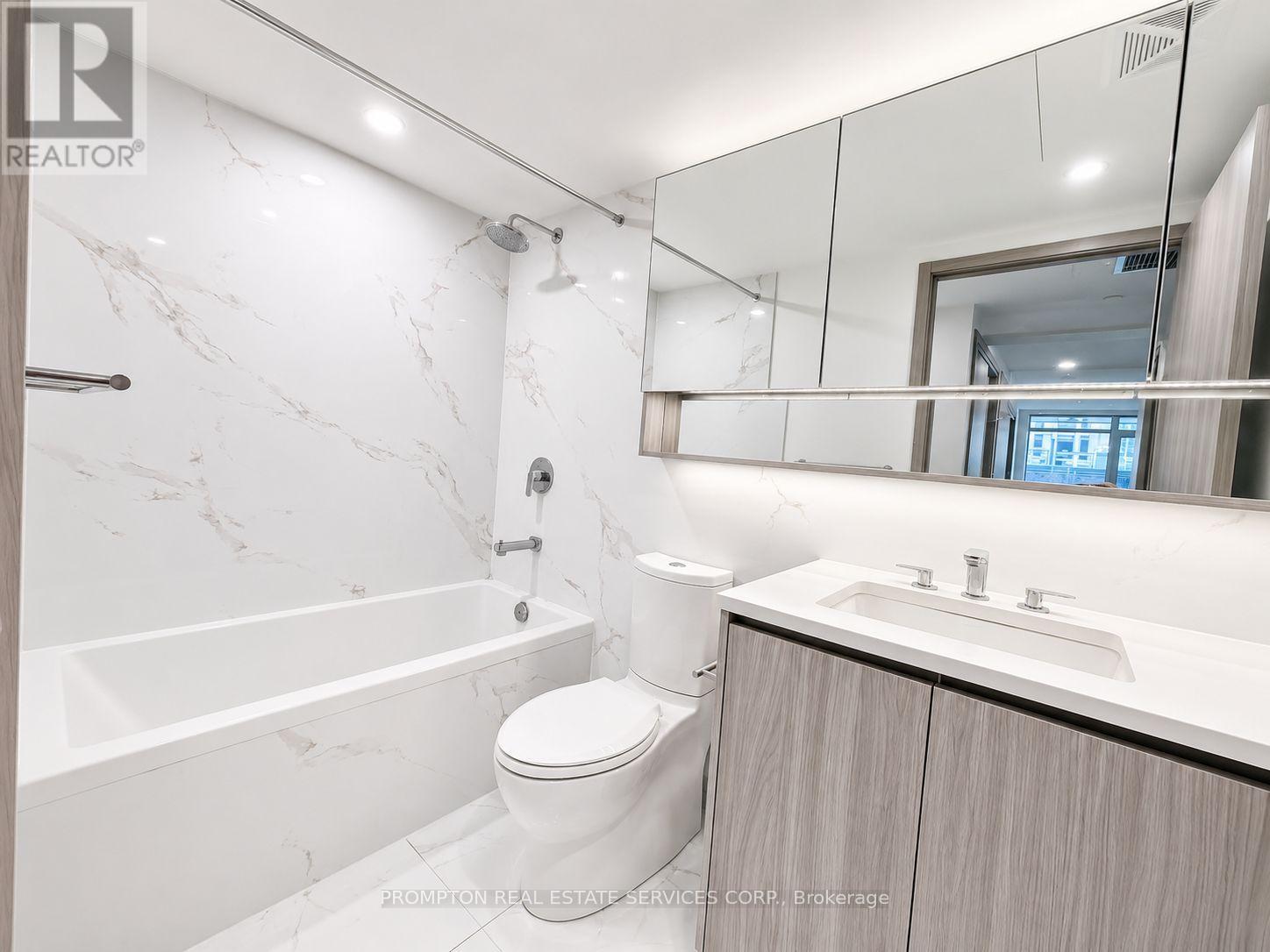 906 - 38 Widmer Street, Toronto, Ontario  M5V 2E9 - Photo 2 - C12991406