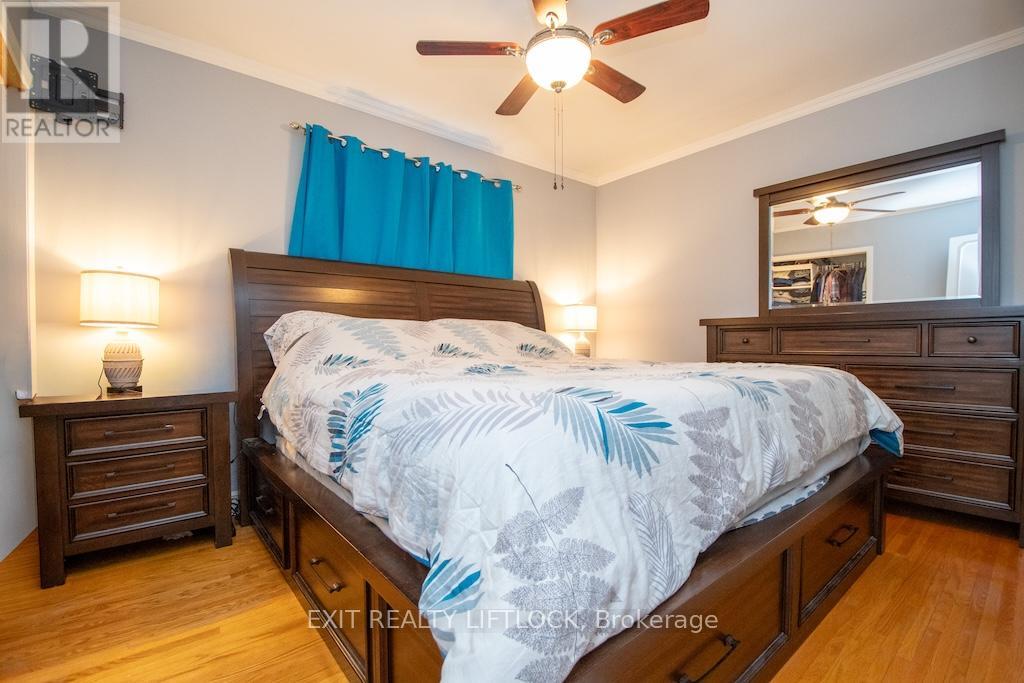 871 Westdale Avenue, Peterborough, Ontario  K9H 6C5 - Photo 14 - X12977952