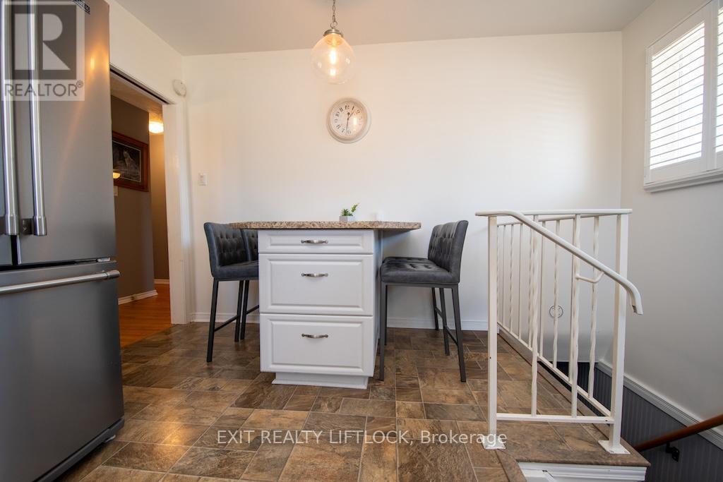 871 Westdale Avenue, Peterborough, Ontario  K9H 6C5 - Photo 8 - X12977952