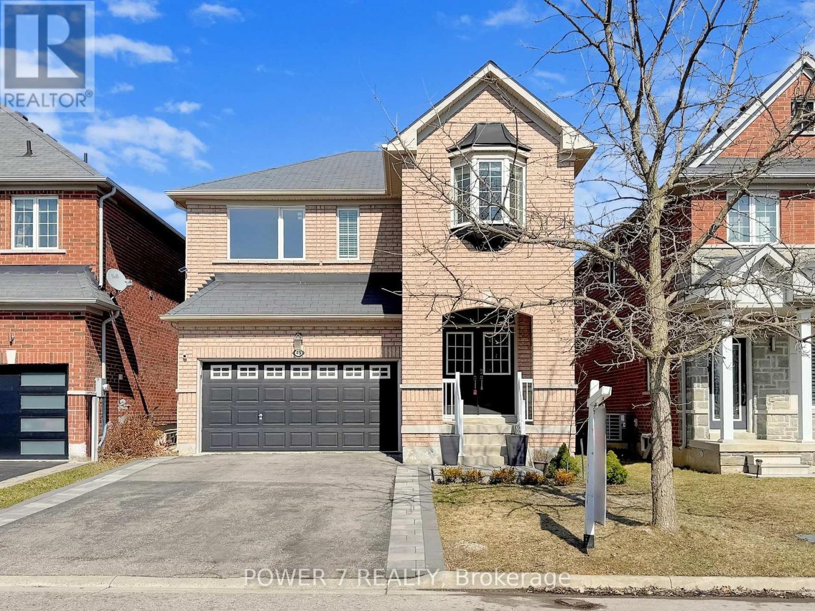 45 LOST POND CRESCENT, Whitchurch-Stouffville, Ontario