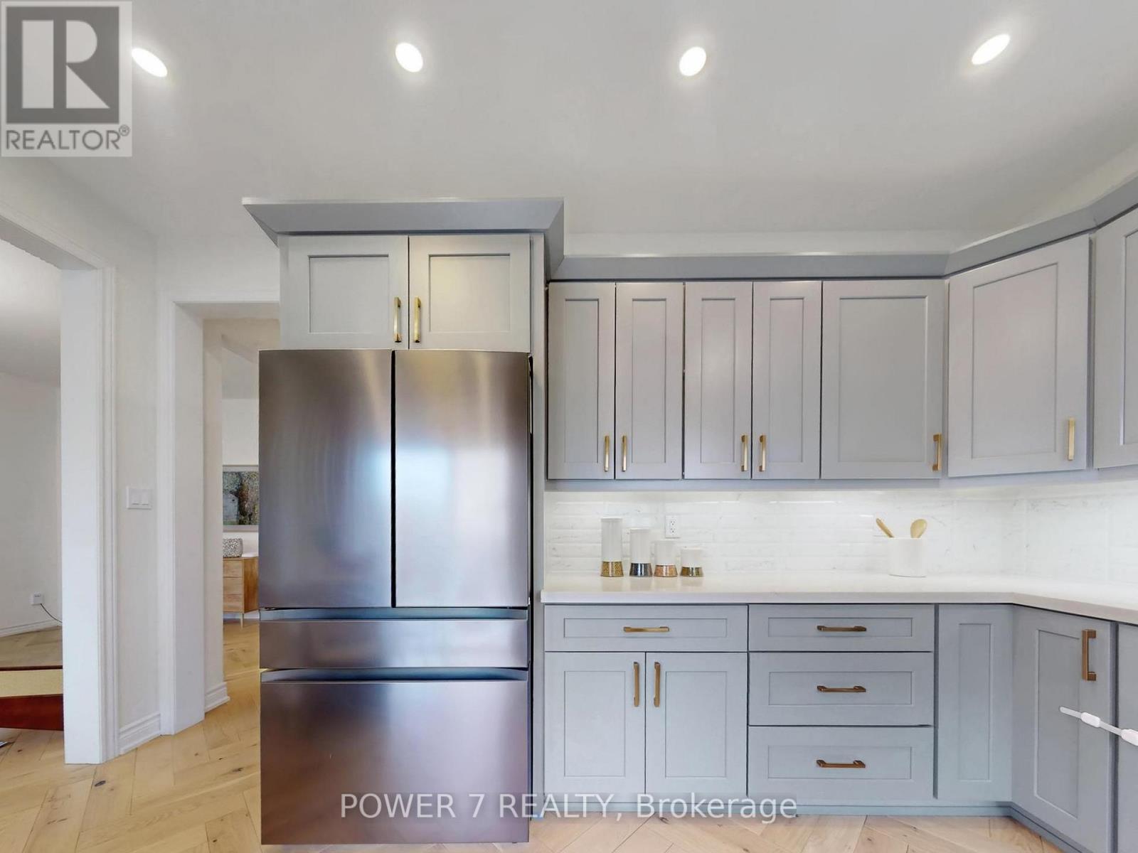 45 Lost Pond Crescent, Whitchurch-Stouffville, Ontario  L4A 0R4 - Photo 10 - N13110484