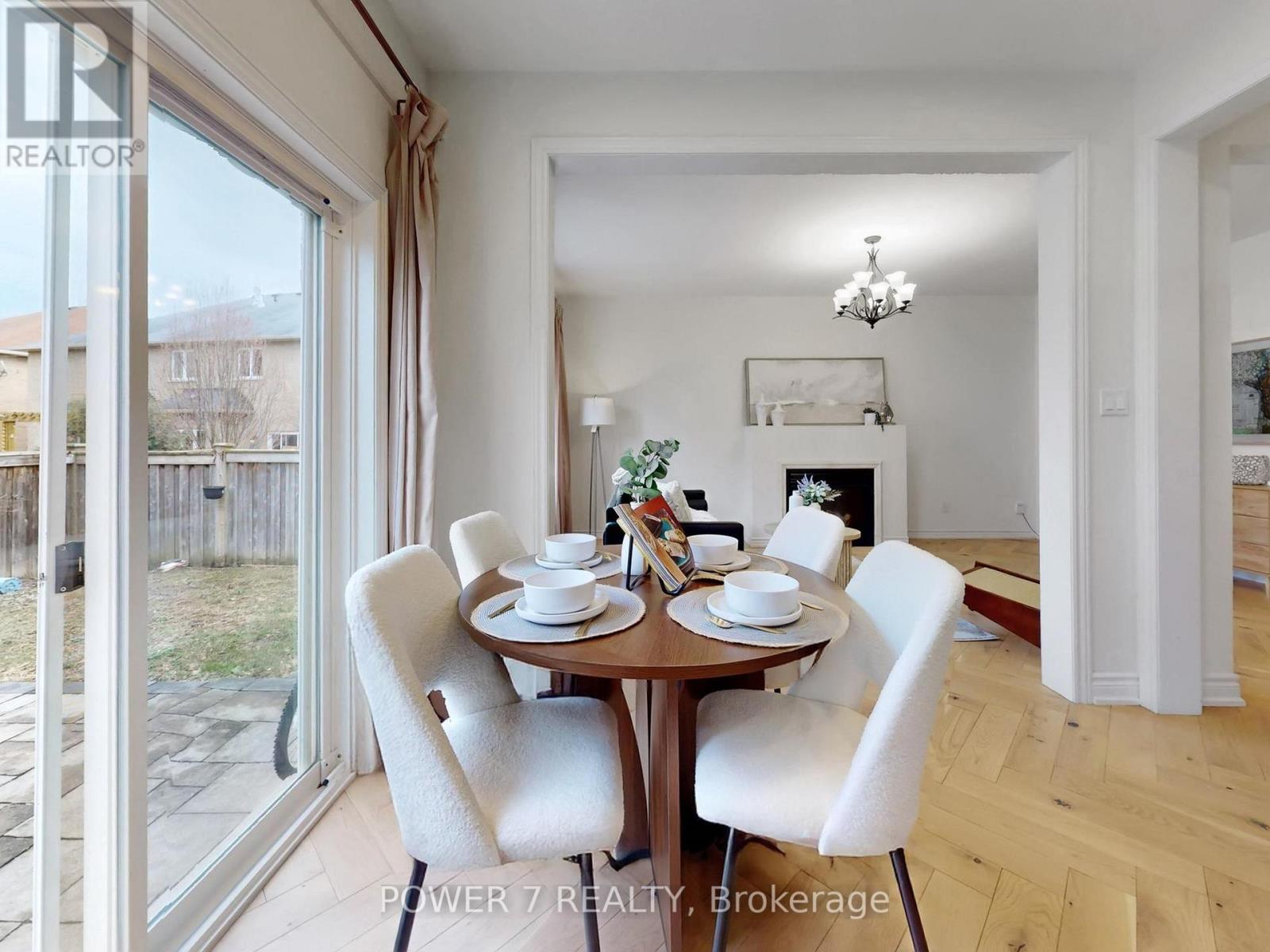 45 Lost Pond Crescent, Whitchurch-Stouffville, Ontario  L4A 0R4 - Photo 14 - N13110484