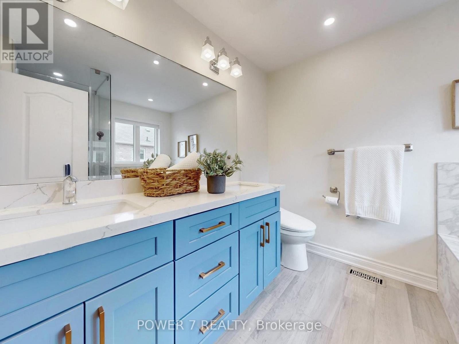 45 Lost Pond Crescent, Whitchurch-Stouffville, Ontario  L4A 0R4 - Photo 22 - N13110484