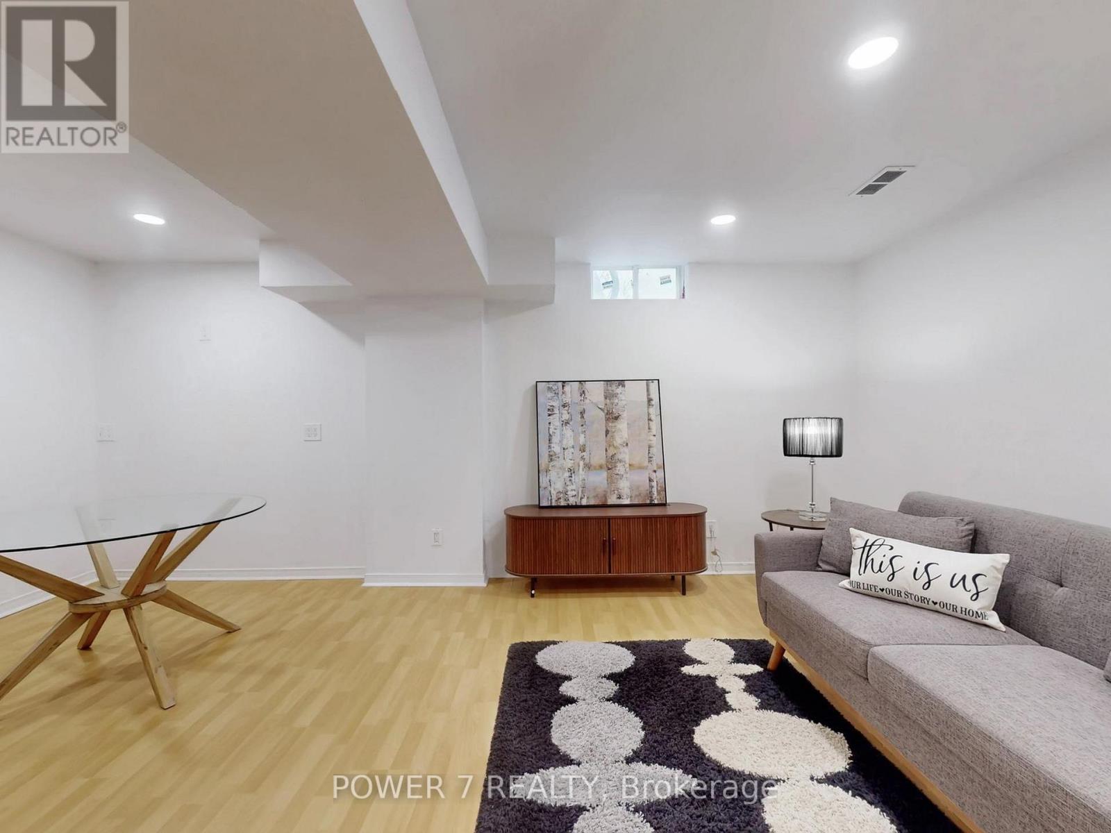 45 Lost Pond Crescent, Whitchurch-Stouffville, Ontario  L4A 0R4 - Photo 33 - N13110484