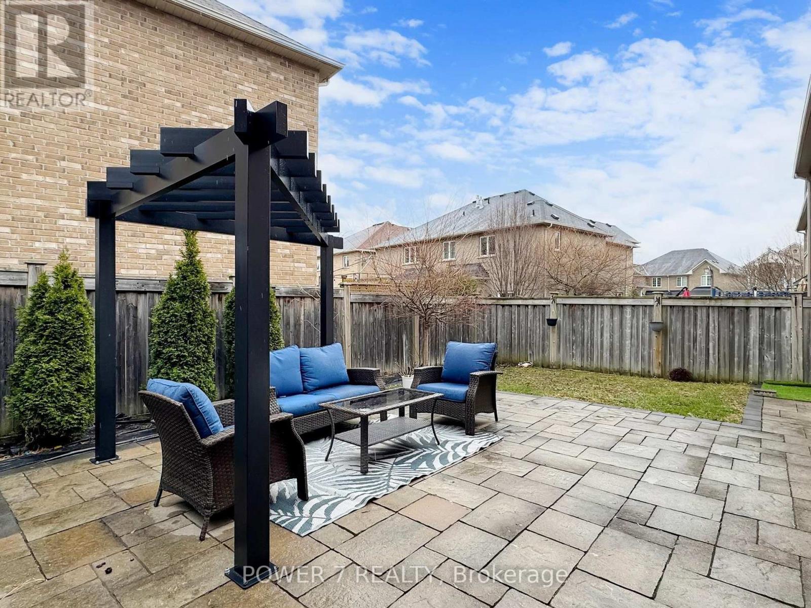 45 Lost Pond Crescent, Whitchurch-Stouffville, Ontario  L4A 0R4 - Photo 40 - N13110484