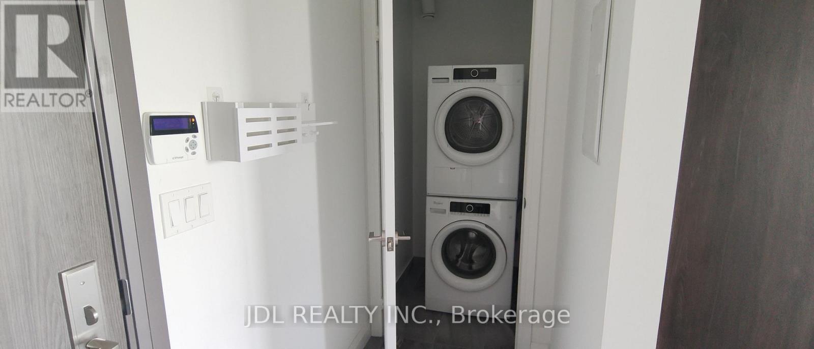 721 - 25 Water Walk Drive, Markham, Ontario  L6G 0G3 - Photo 11 - N13110548