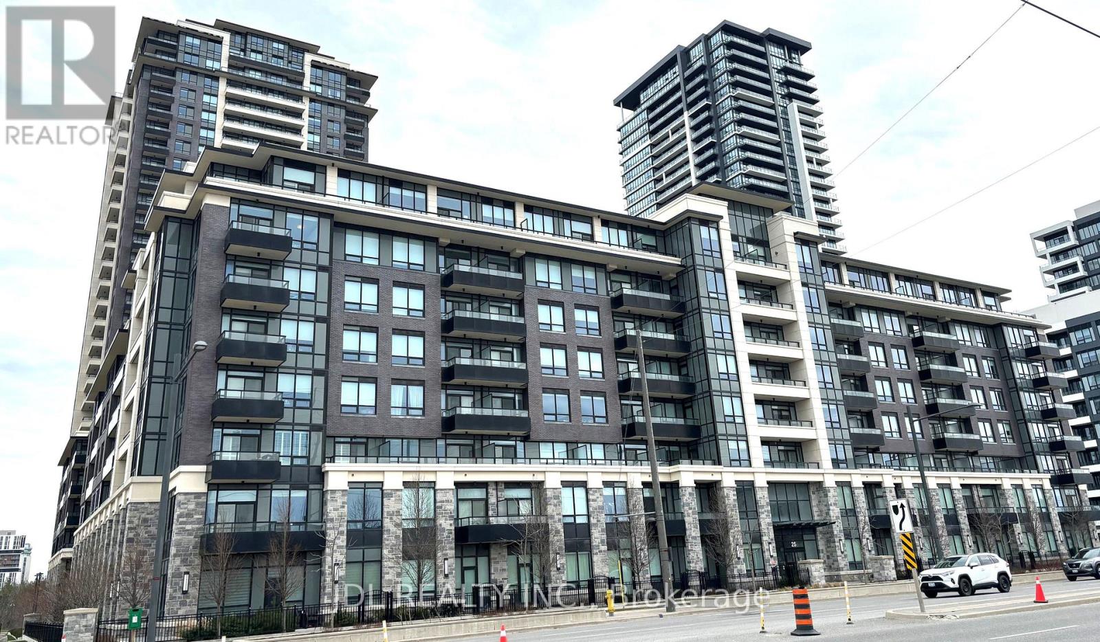 721 - 25 Water Walk Drive, Markham, Ontario  L6G 0G3 - Photo 3 - N13110548