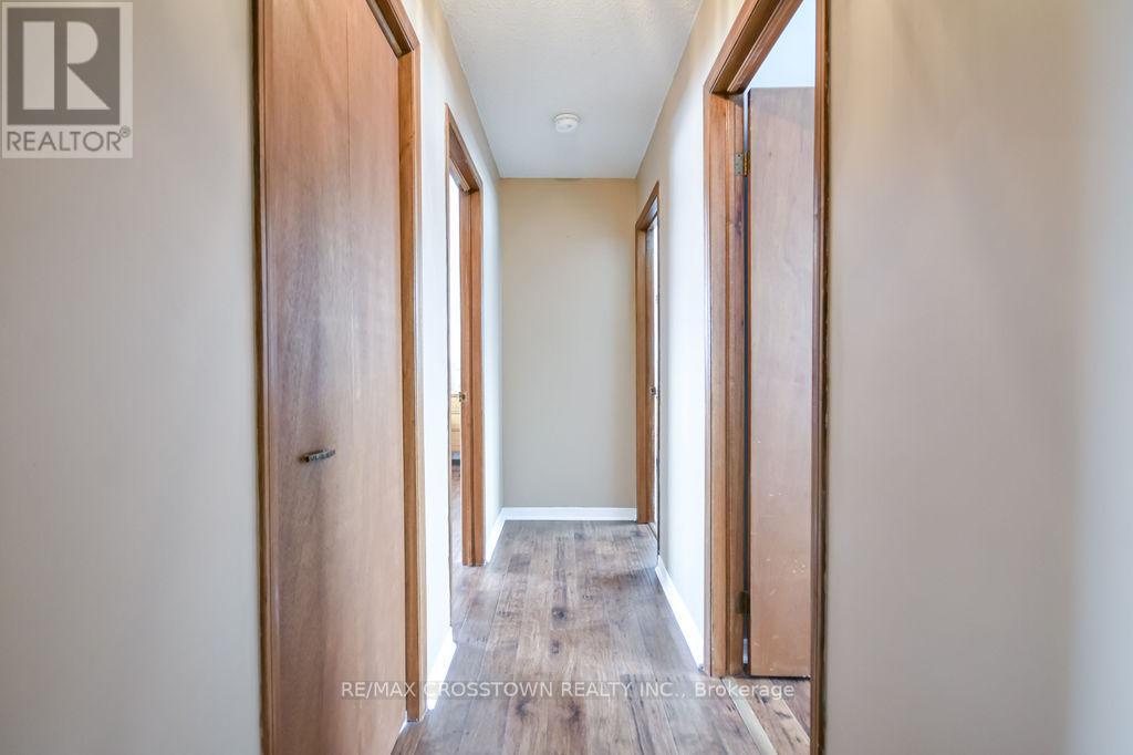 169 Oriole Drive, East Gwillimbury, Ontario  L9N 1G9 - Photo 19 - N12970652
