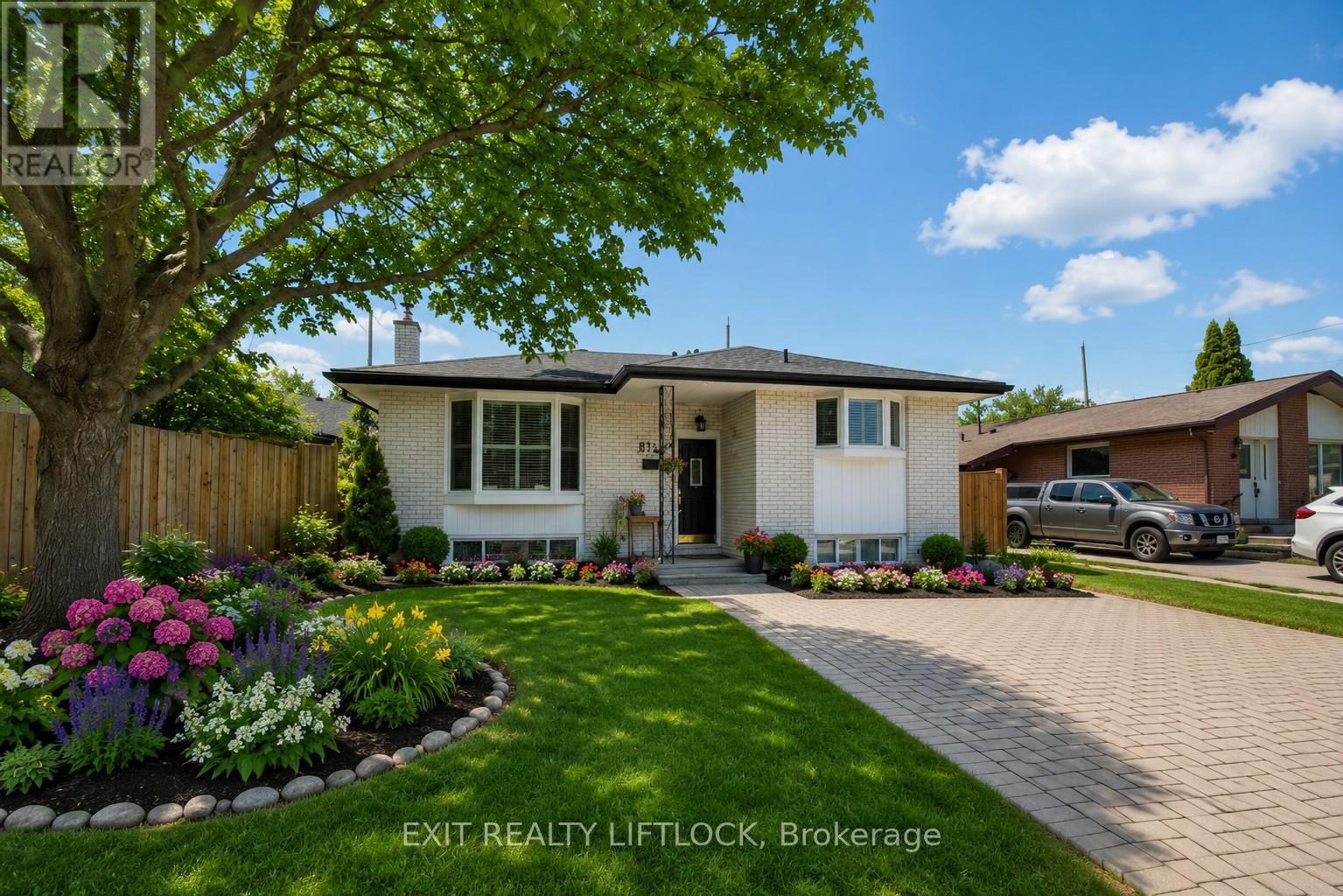 871 WESTDALE AVENUE, Peterborough, Ontario