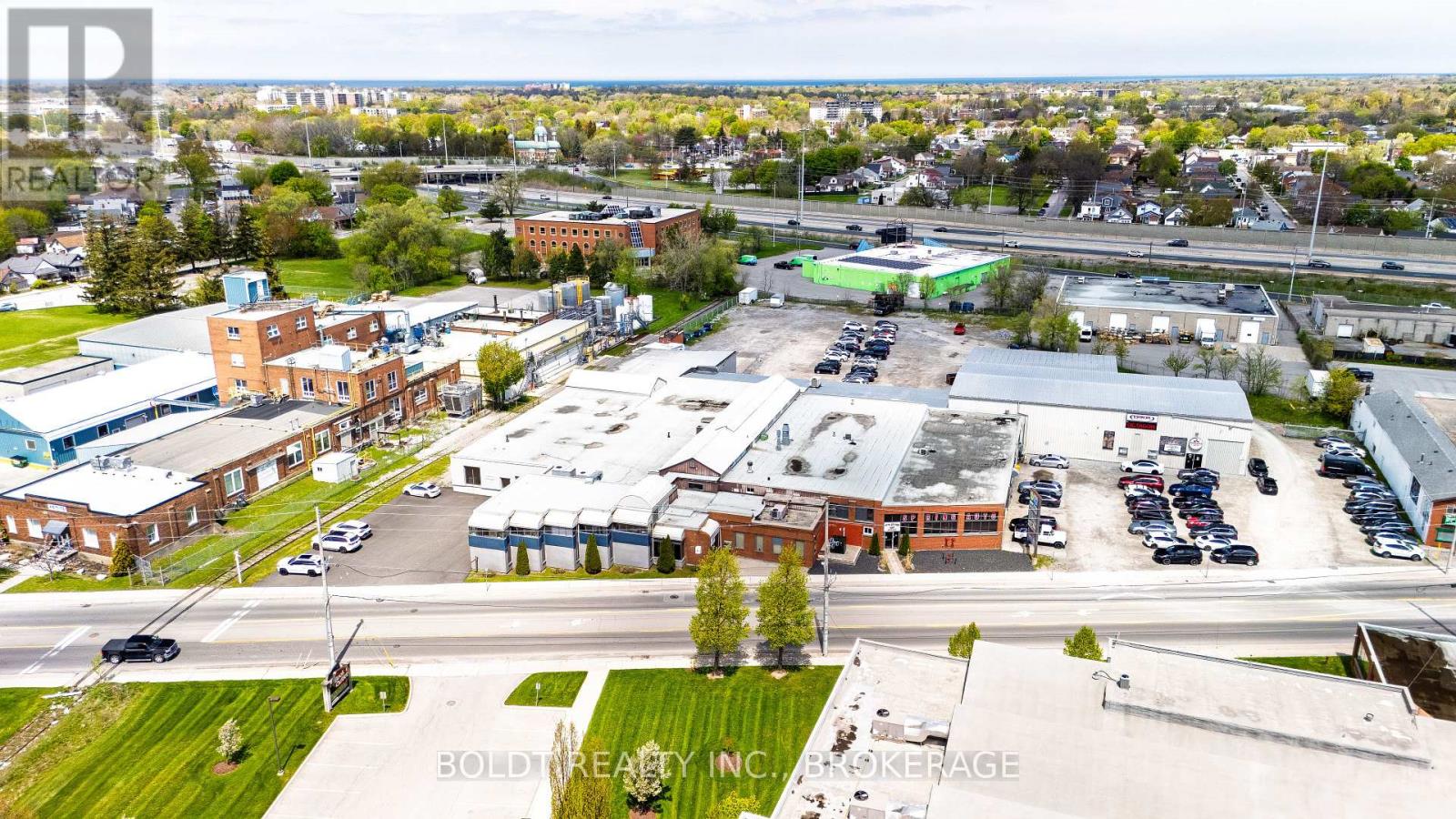 120 - 325 Welland Avenue, St. Catharines, Ontario  L2R 2R2 - Photo 22 - X12731962