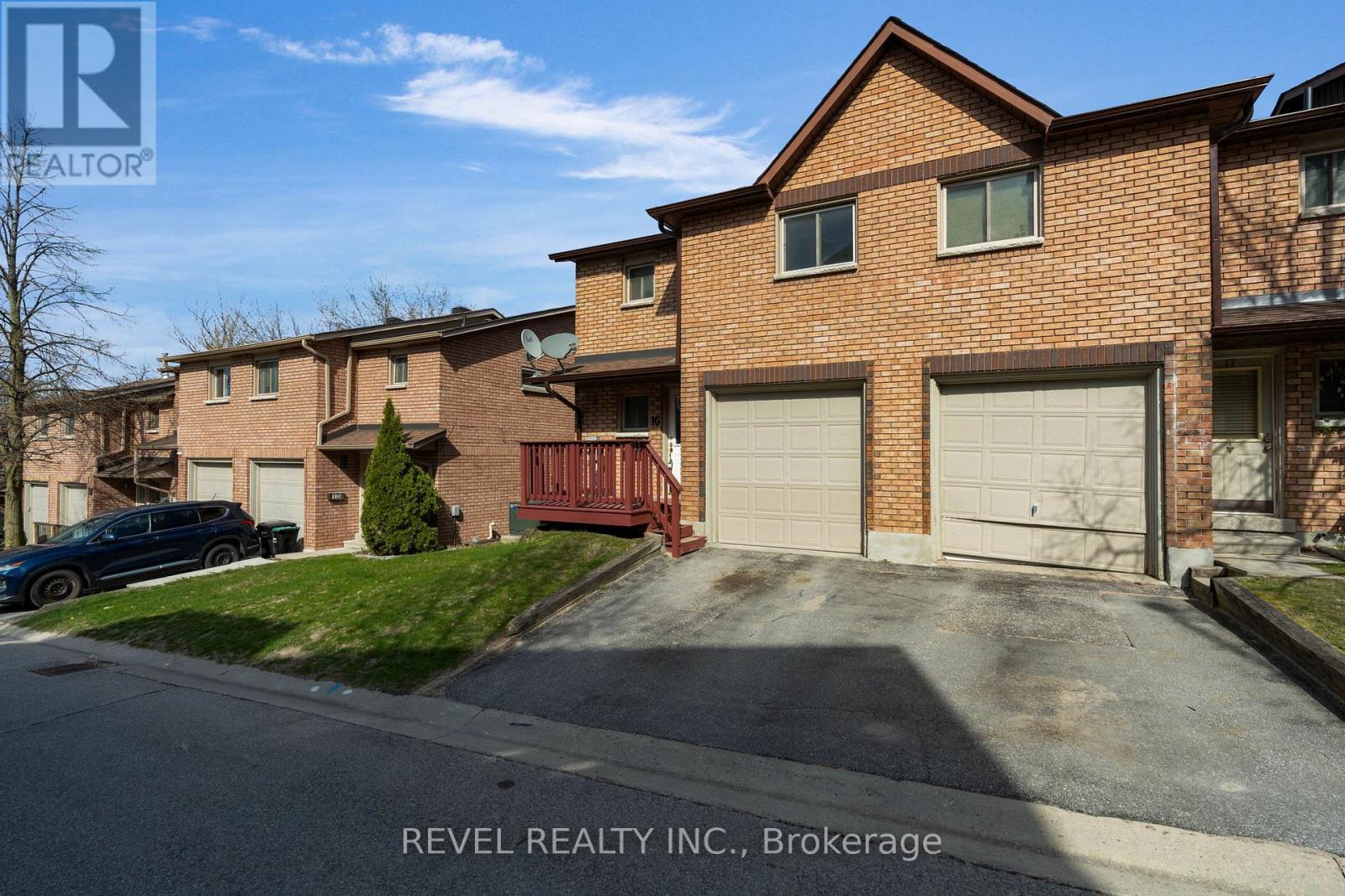 16 Quail Crescent, Barrie, Ontario  L4N 6X1 - Photo 2 - S13110452