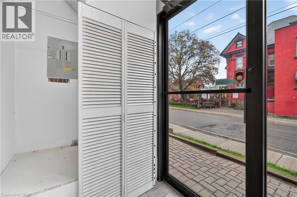 14 Ontario Street Unit# 1, Grimsby, Ontario  L3M 3G9 - Photo 11 - 40828069
