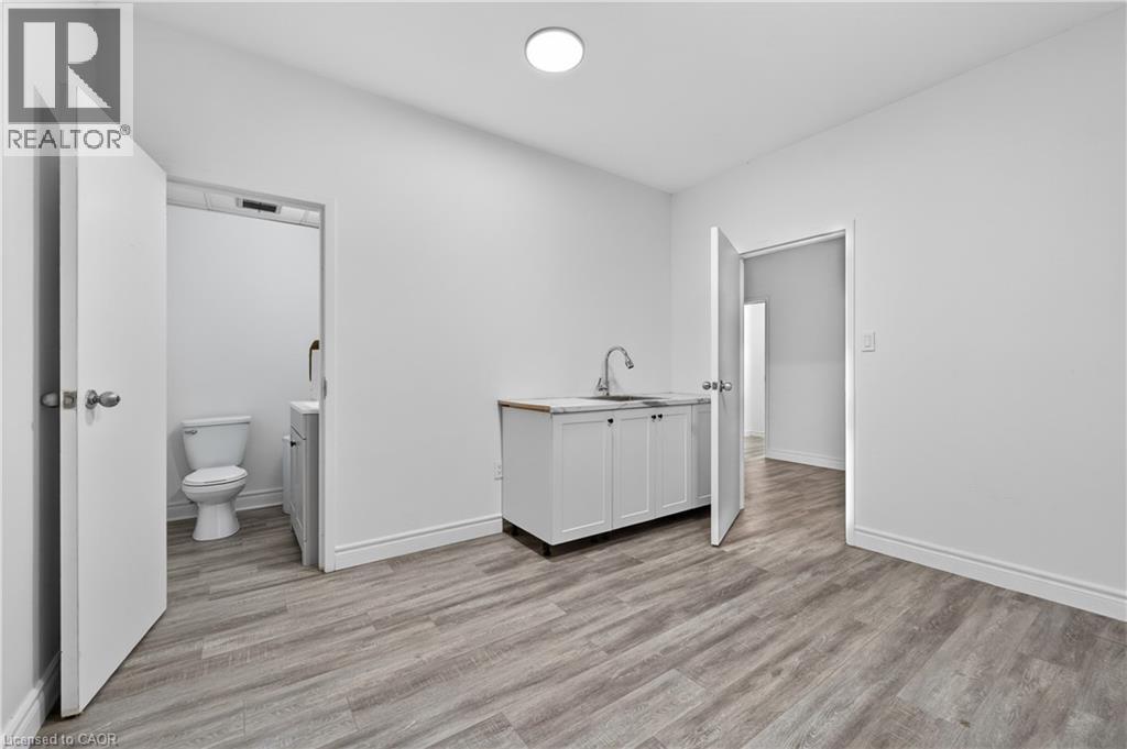 14 Ontario Street Unit# 1, Grimsby, Ontario  L3M 3G9 - Photo 6 - 40828069